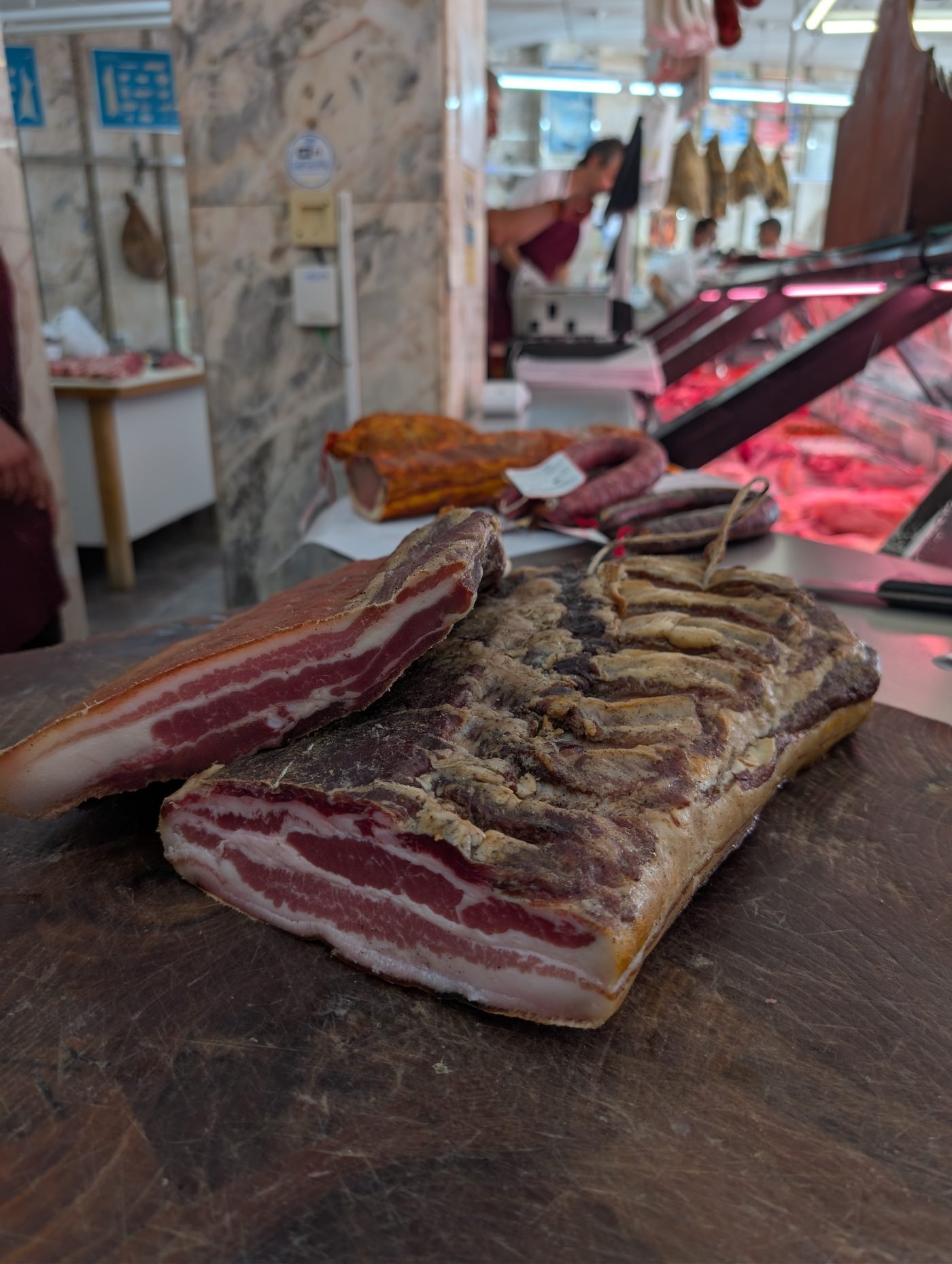 Cecina y embutidos